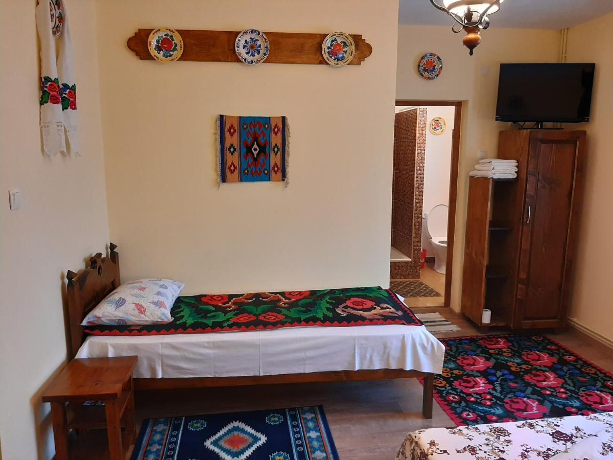 Casa Muntean Hotell Vadu Izei Exteriör bild