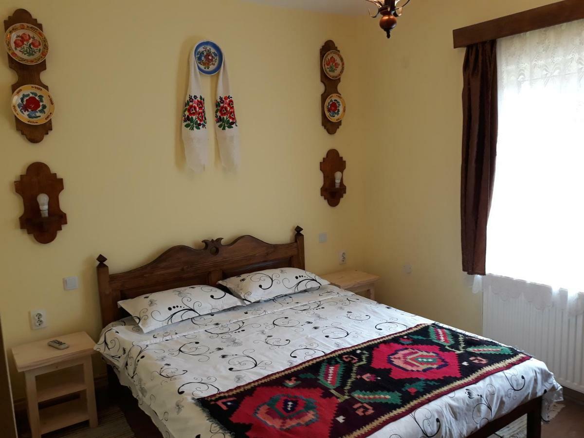 Casa Muntean Hotell Vadu Izei Exteriör bild